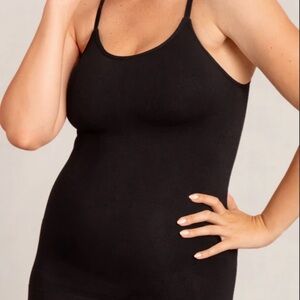 Shapermint Black Seamless Cami